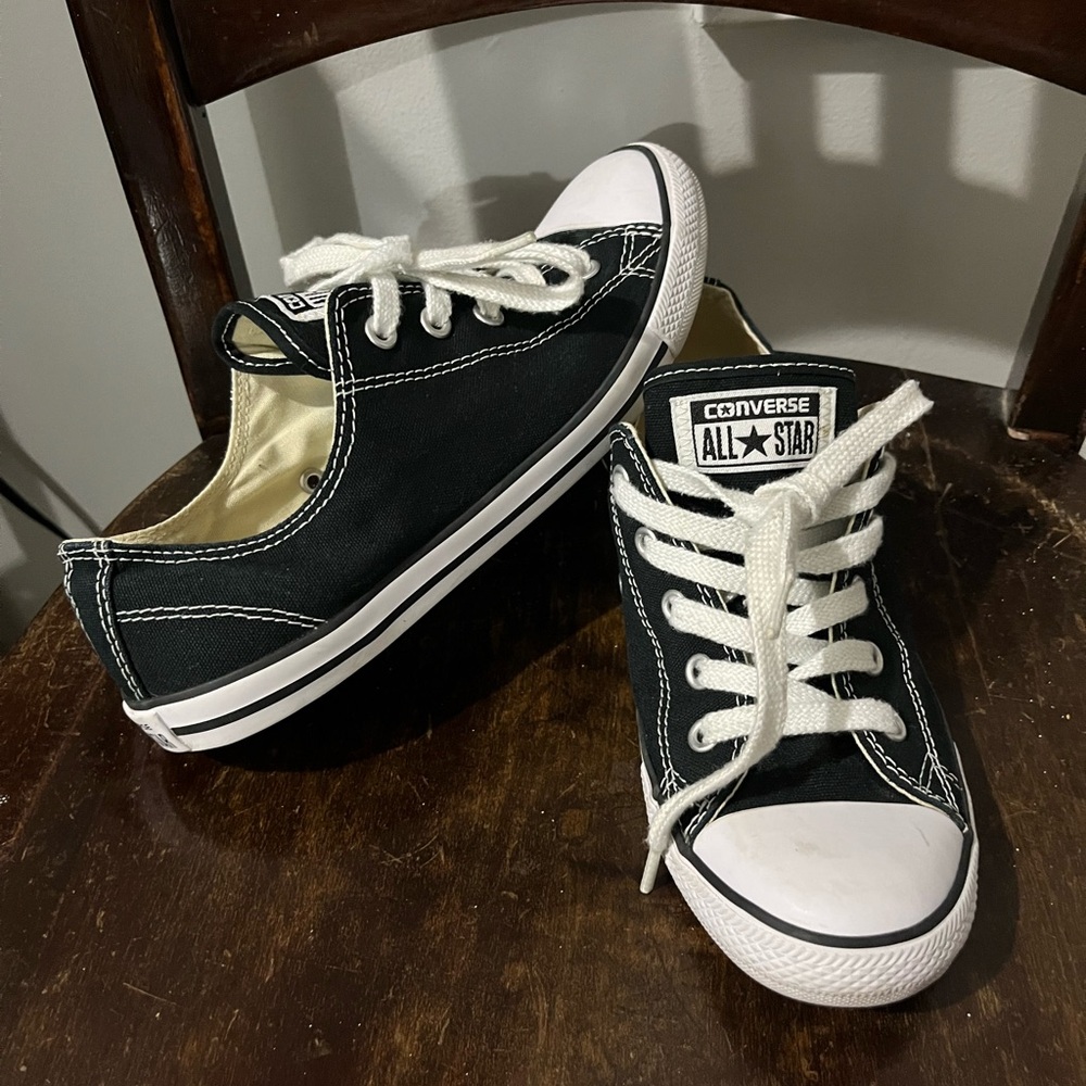 Converse All Star Shoes Women’s 7